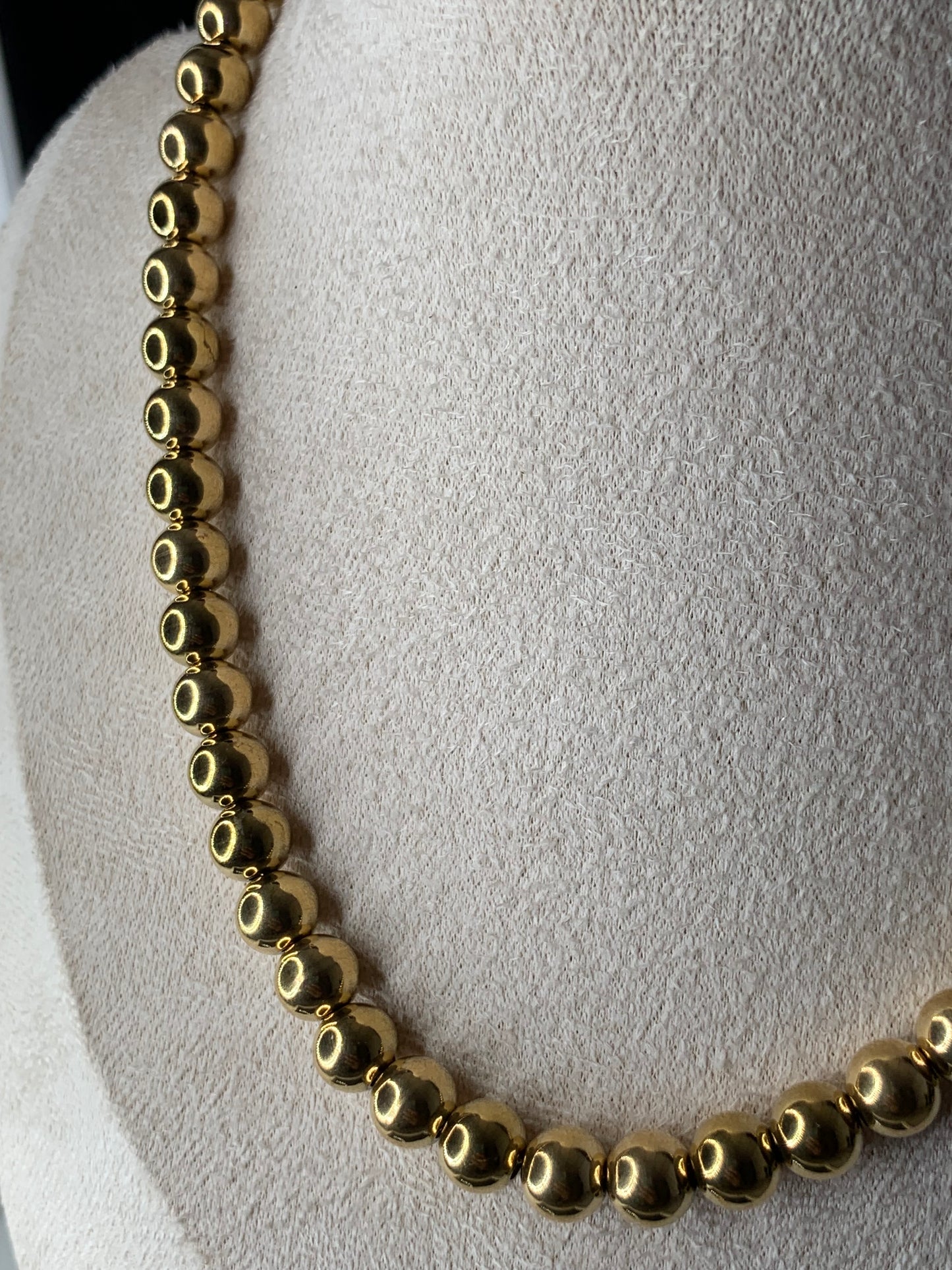 Perles d’acier