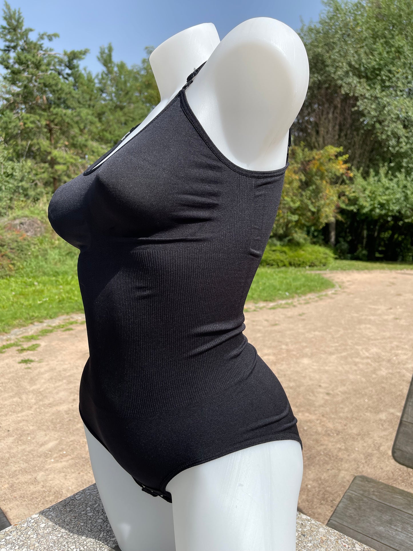 BODY SCULPTANT - SANS COUTURE -4253*