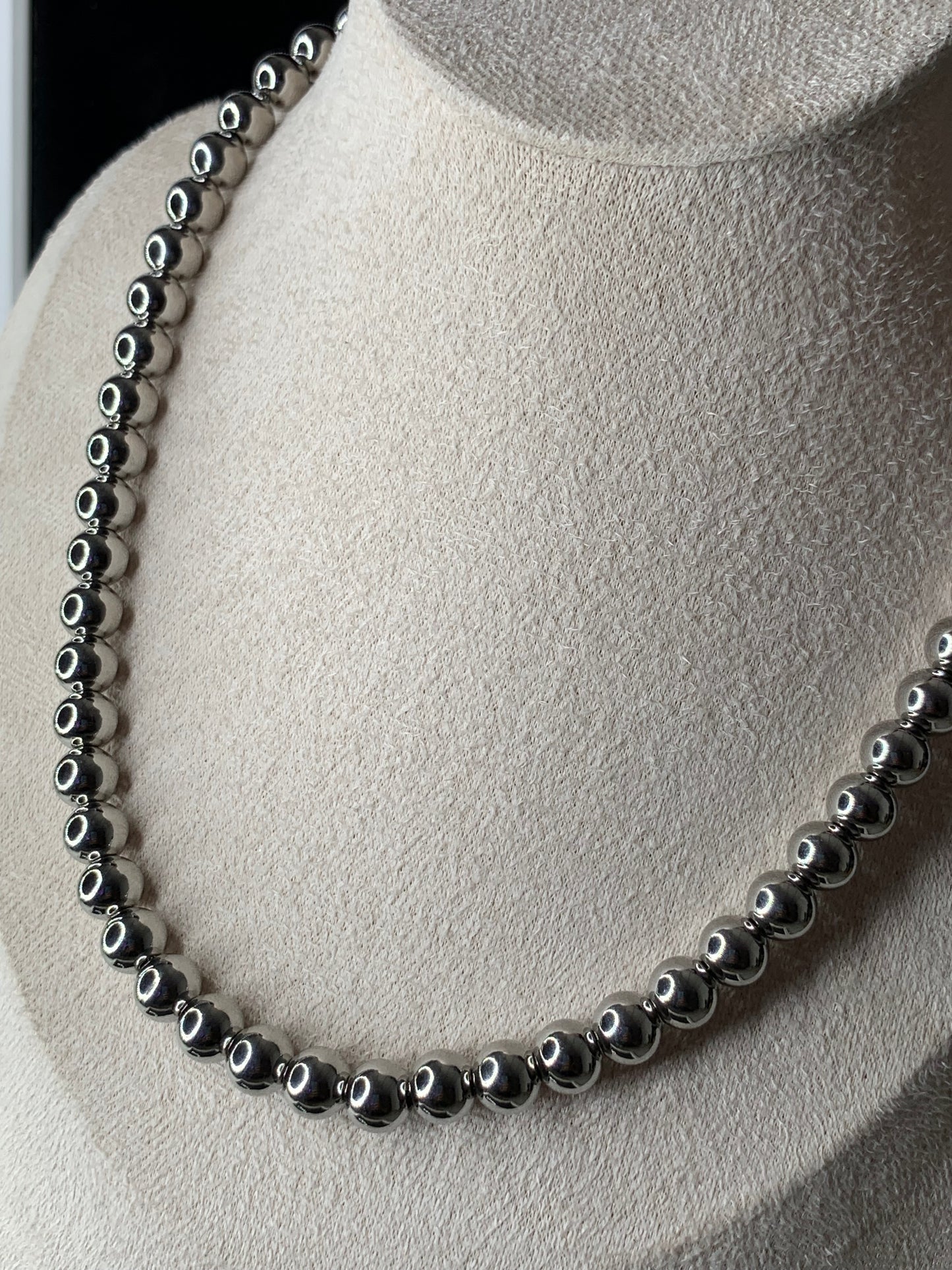 Perles d’acier
